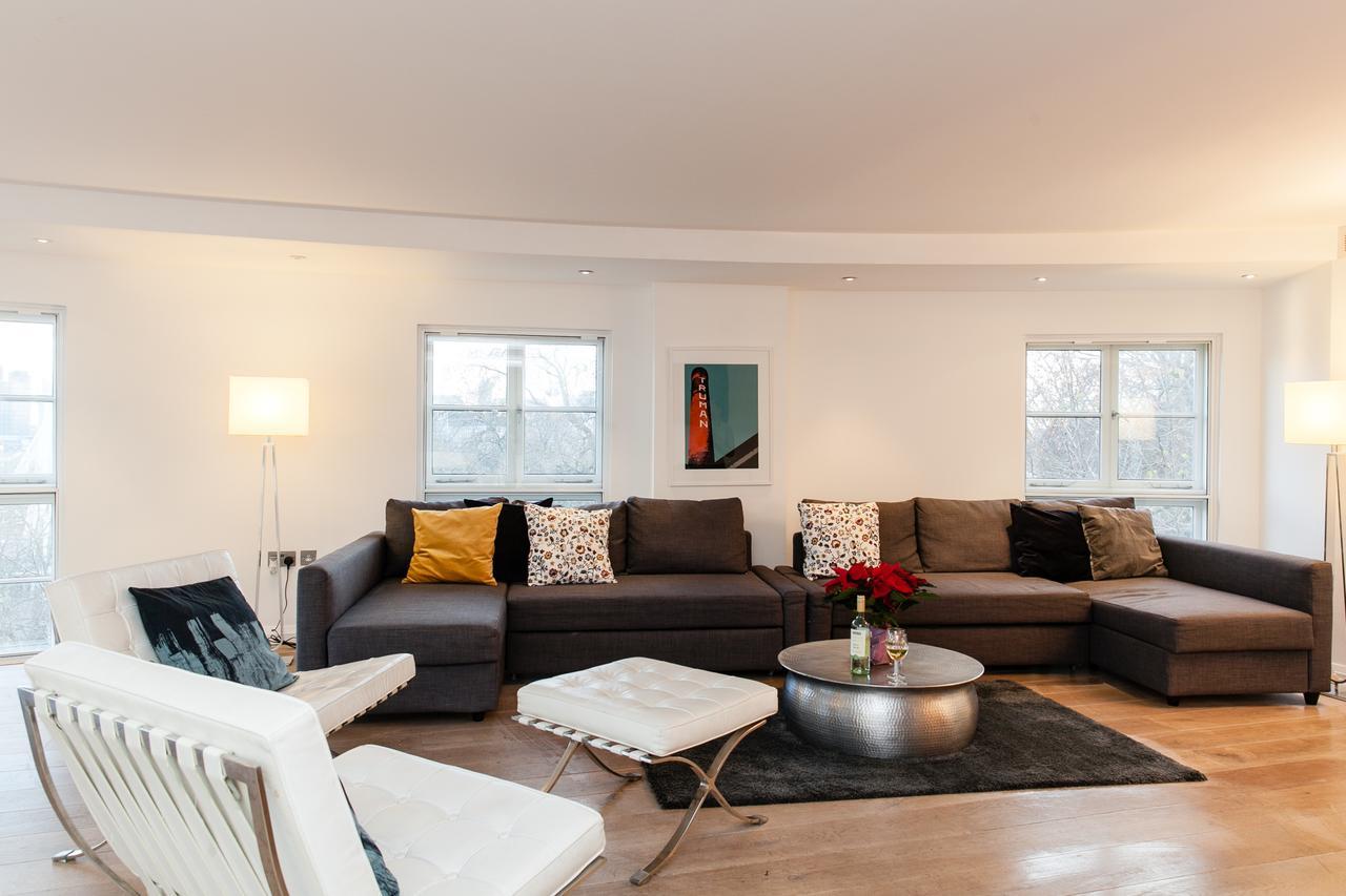 Clhh Trafalgar Riverside Penthouse