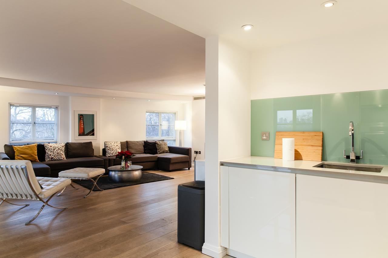 Clhh Trafalgar Riverside Penthouse Apartment London