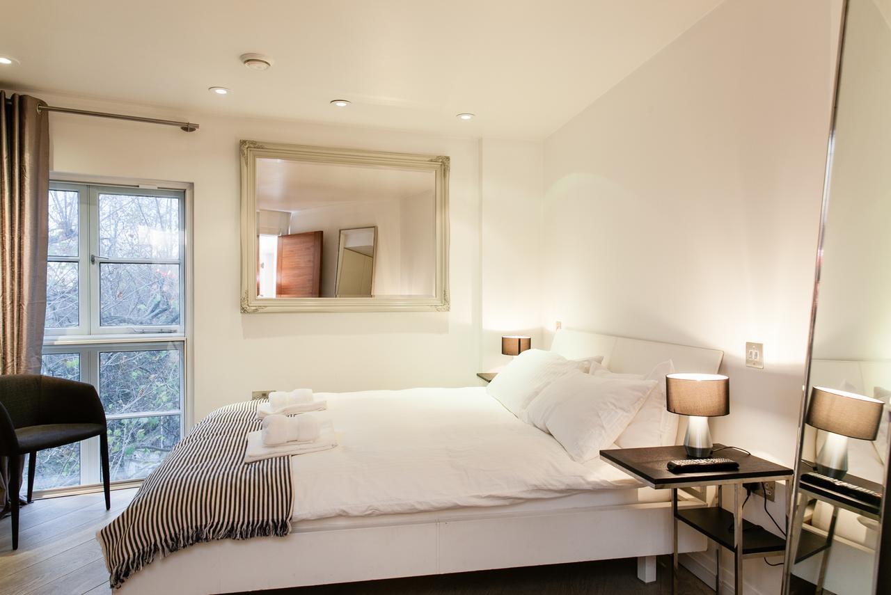 Apartment Clhh Trafalgar Riverside Penthouse London