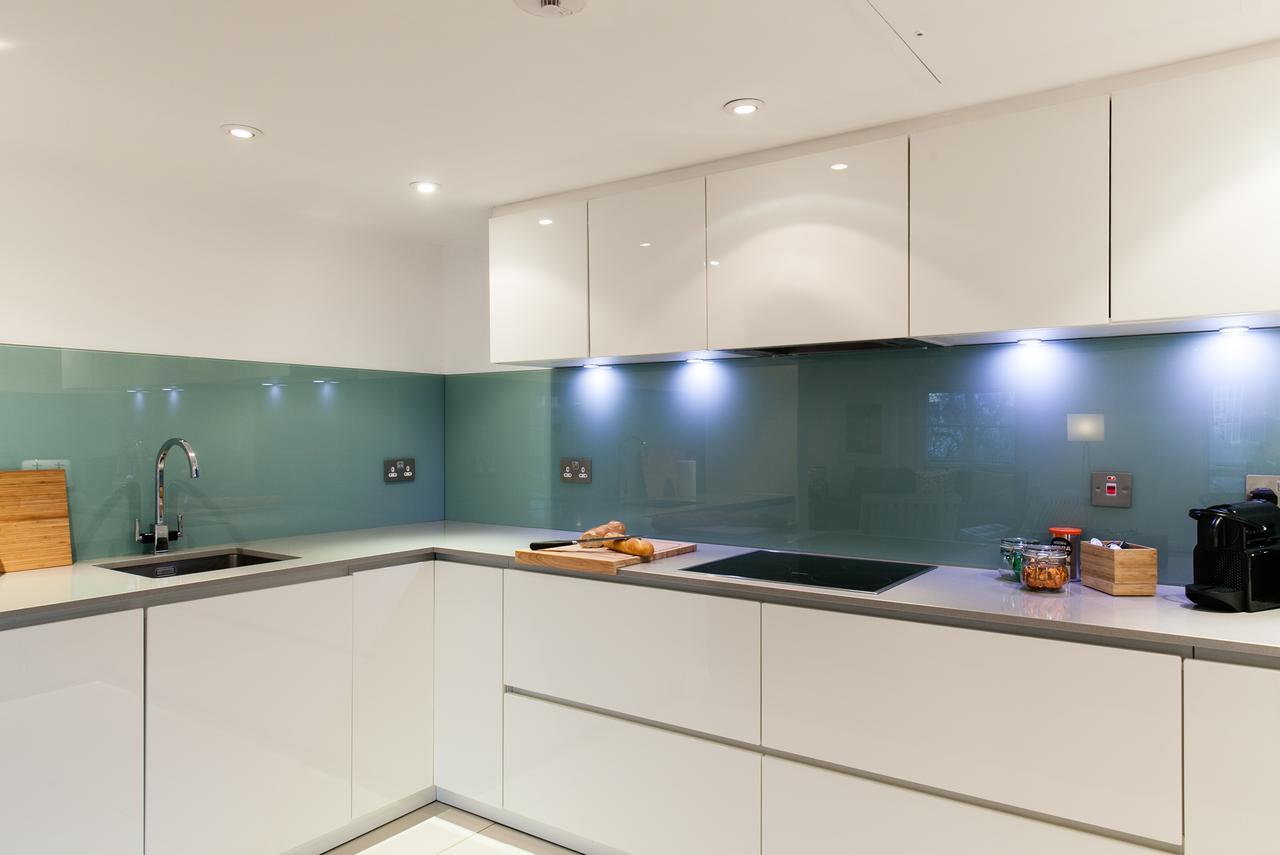 Clhh Trafalgar Riverside Penthouse Apartment