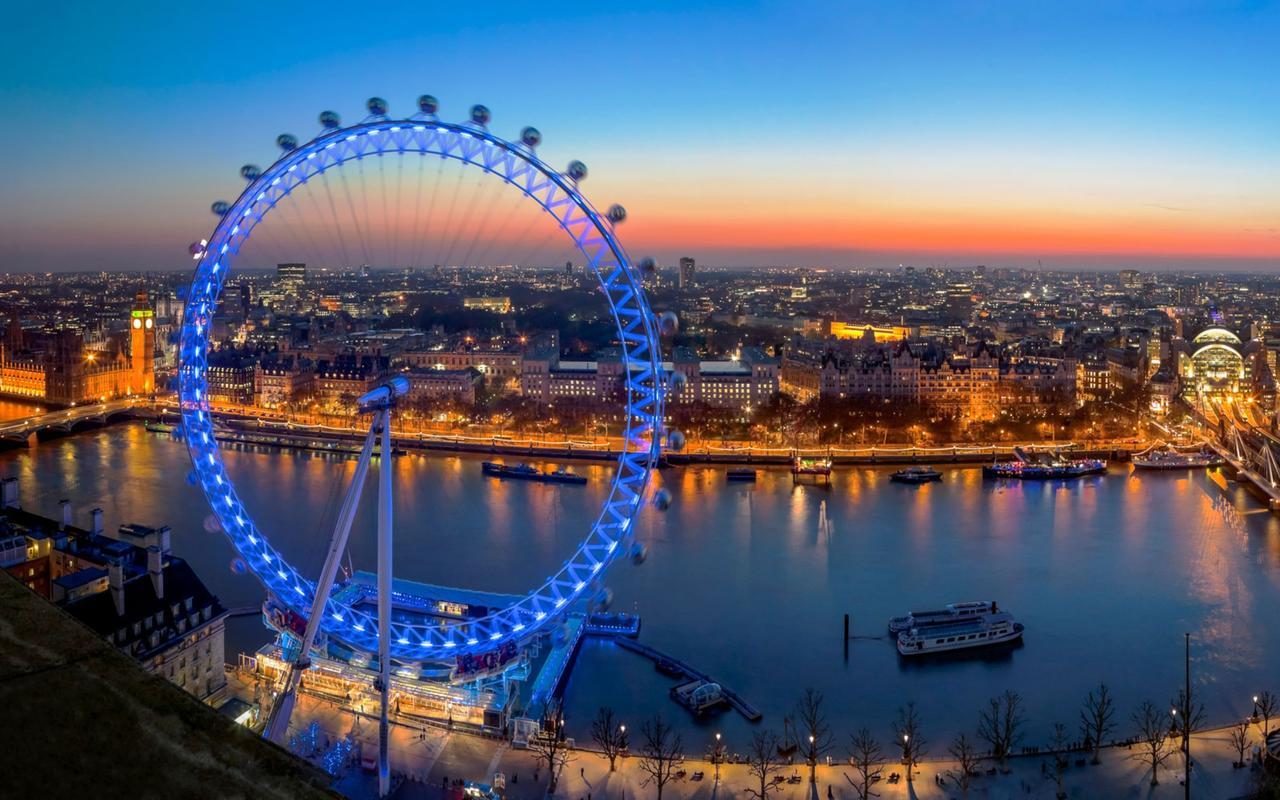 Clhh Trafalgar Riverside Penthouse Apartment London