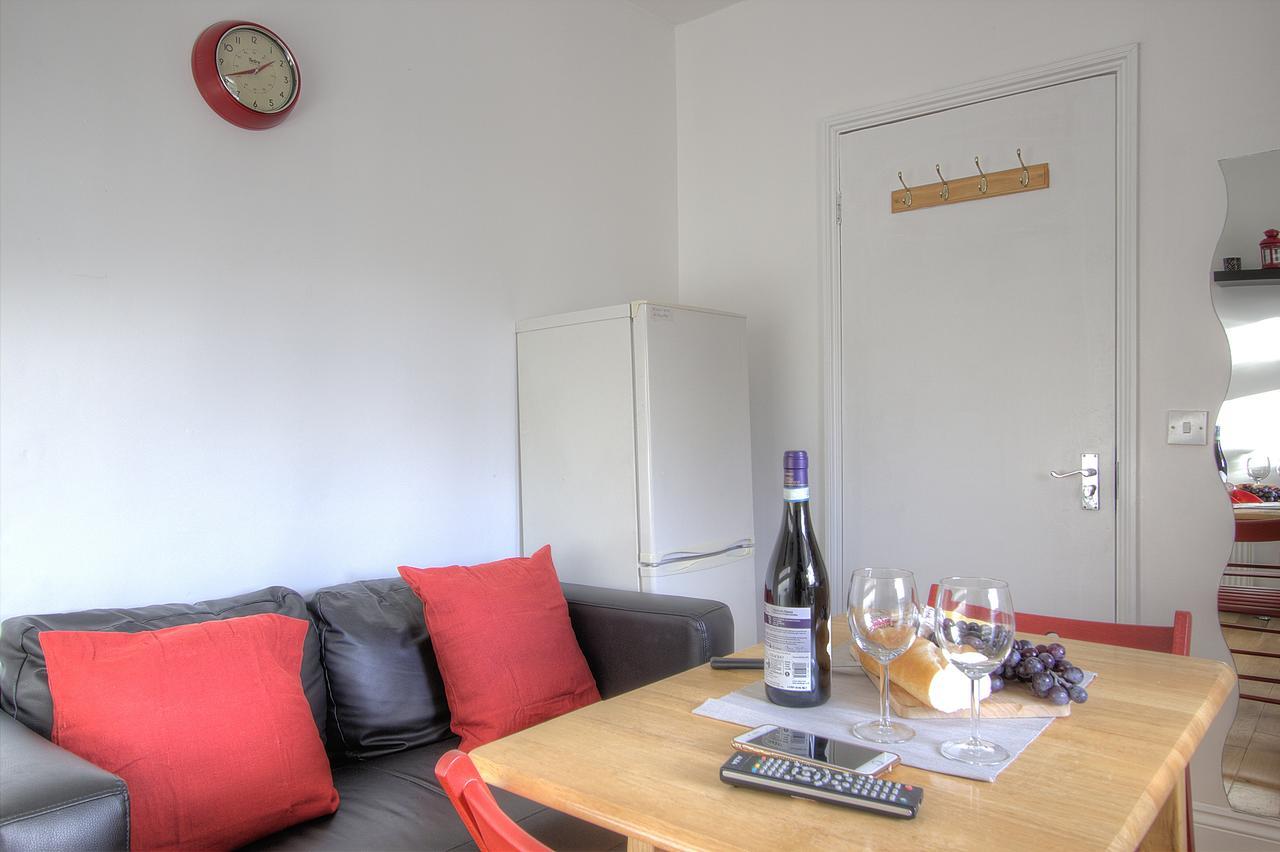 Kilburn Short * London
