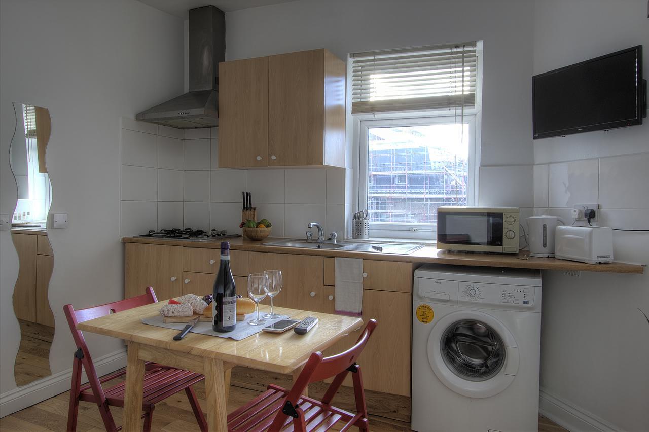 Apartment Kilburn Short *