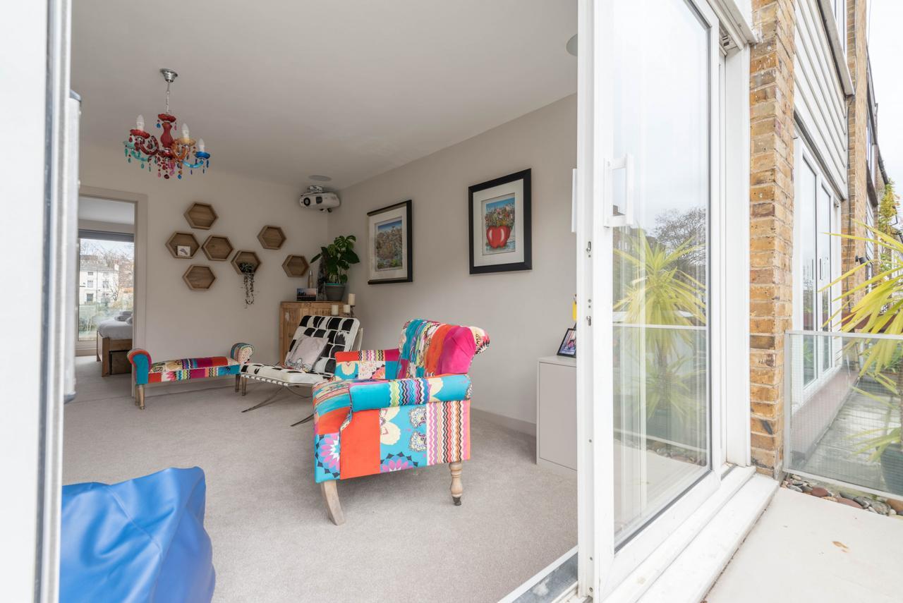 Holiday home Bright Family In Primrose Hill *