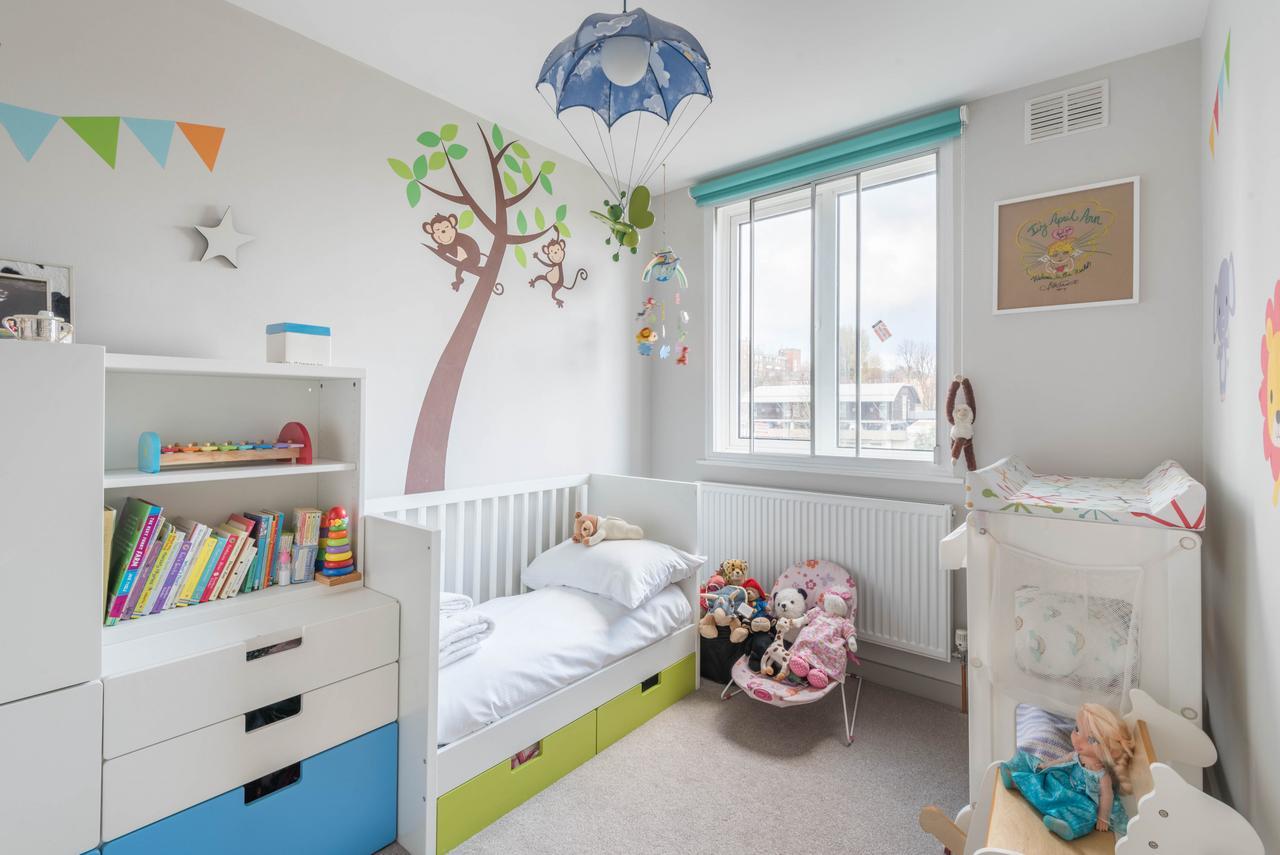 Bright Family In Primrose Hill * London