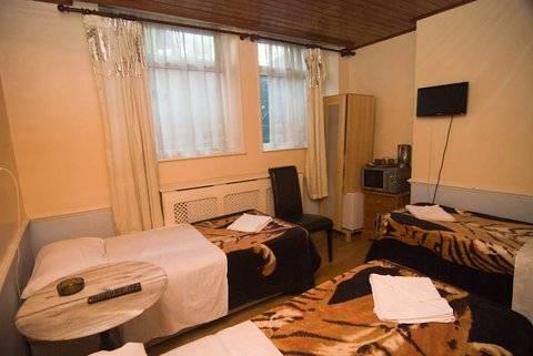 Ventures 3* London