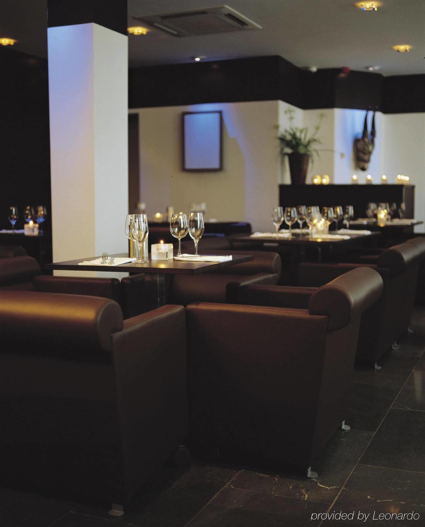 Radisson Blu Hotel, Marble Arch - Formerly Sussex Hotel 4*