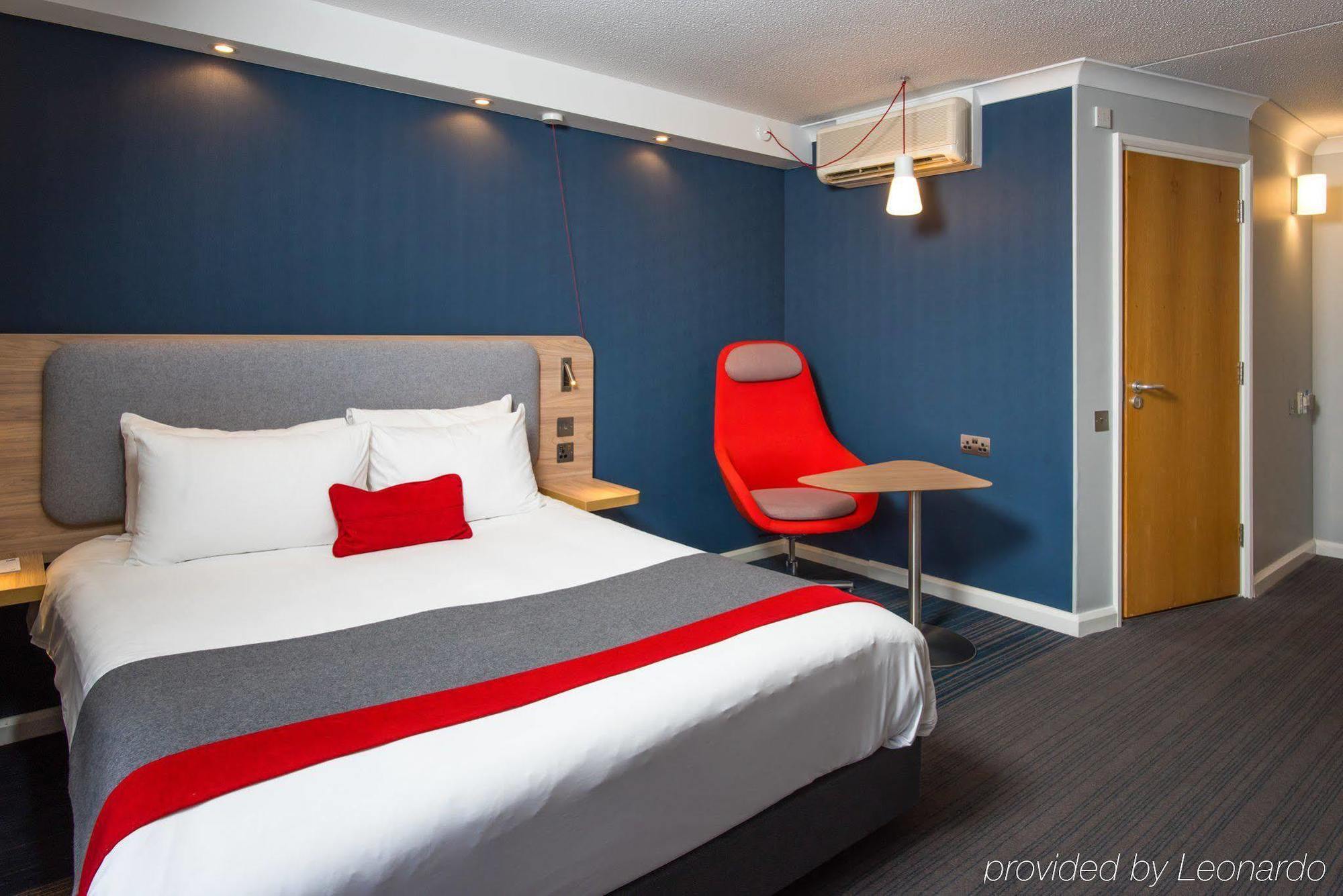 Express Greenwich By Ihg 3*