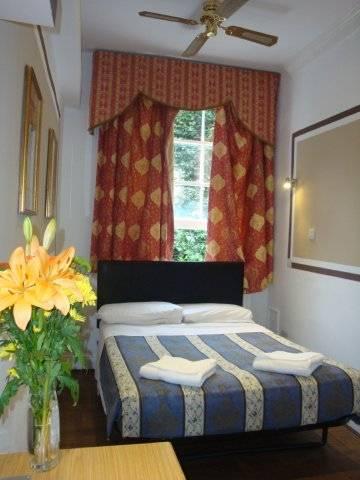 Holland Court London