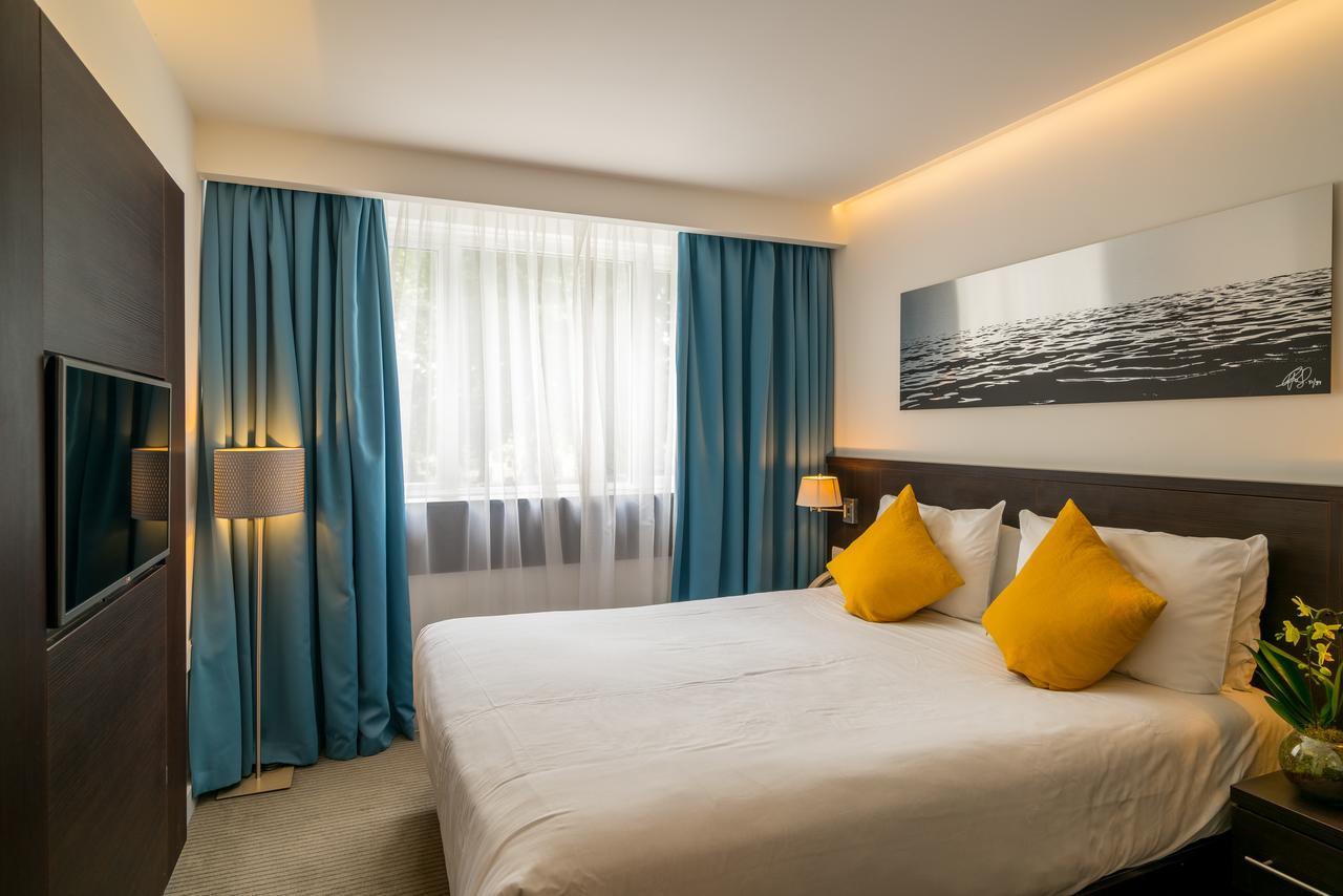 Pelican Hotel&residence 3*