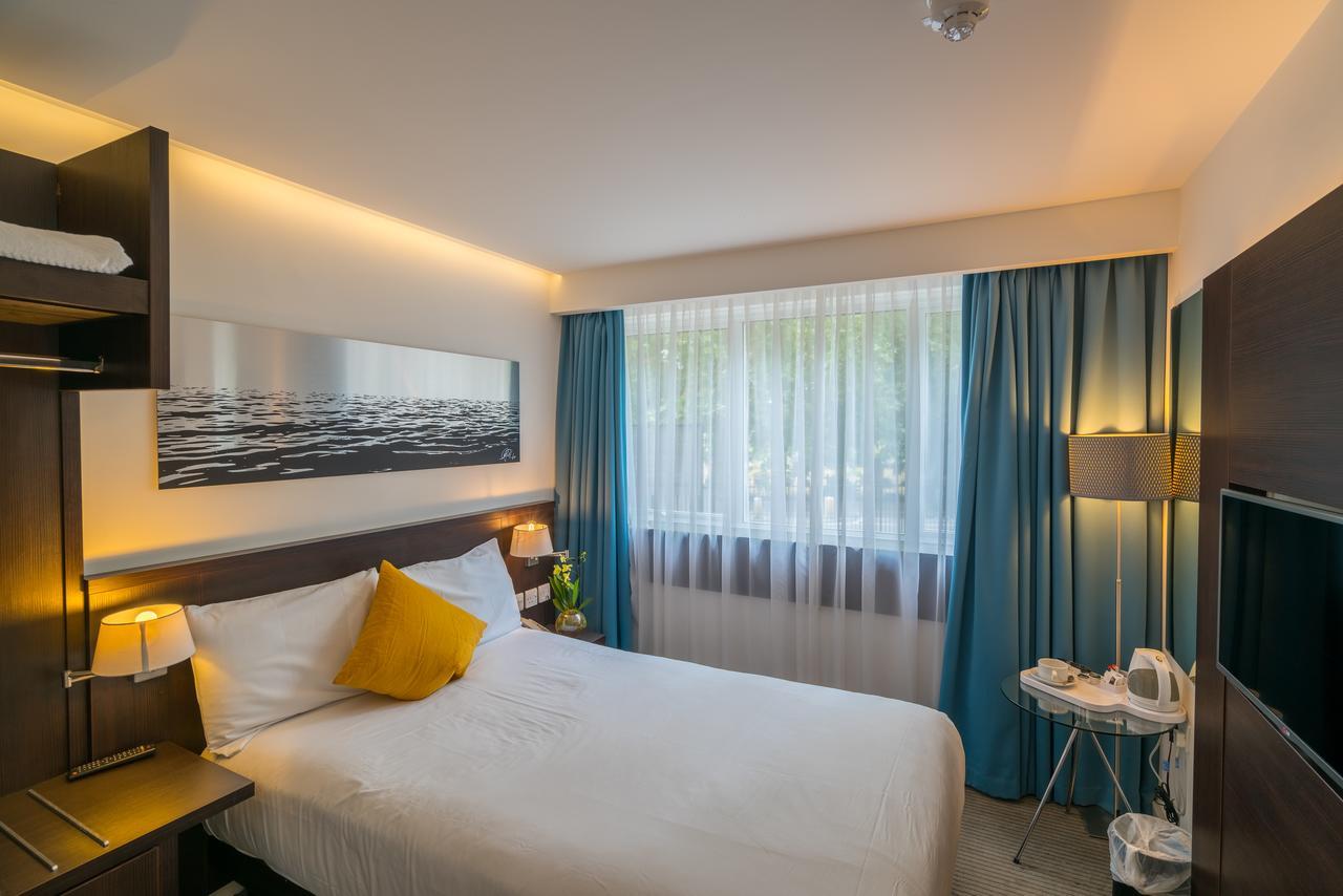 Pelican Hotel&residence Hotel