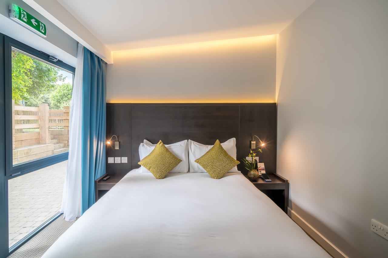 Pelican Hotel&residence Hotel 3*