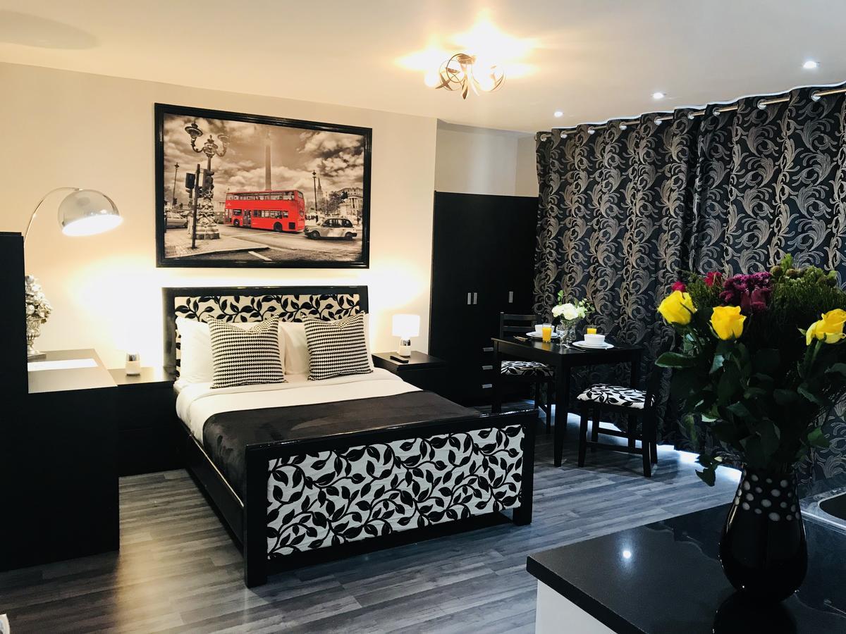 W6 Apartment *