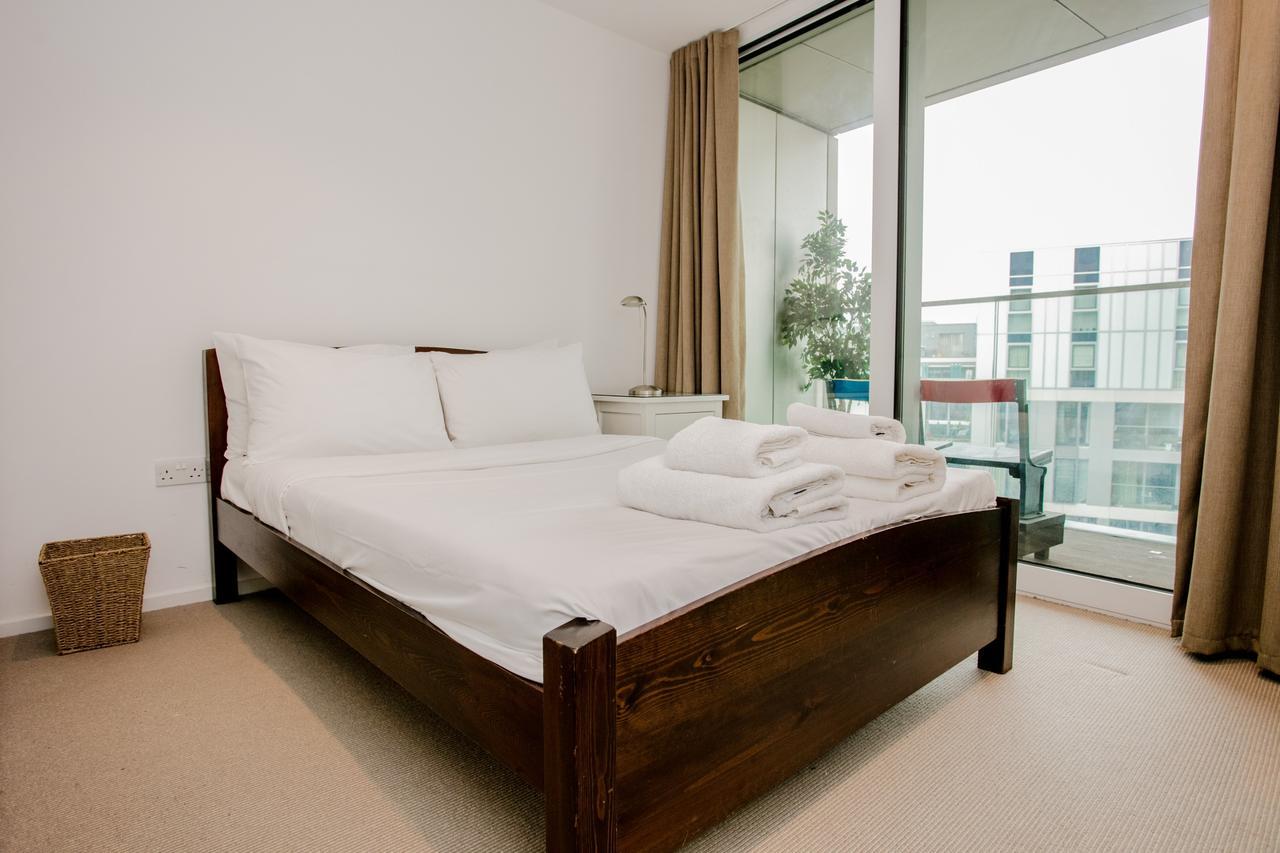 Modern 1 Bedroom Flat In Wandsworth Londen