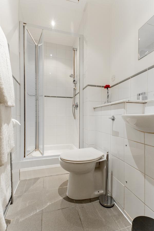 Apartment St. Paul's 2 *