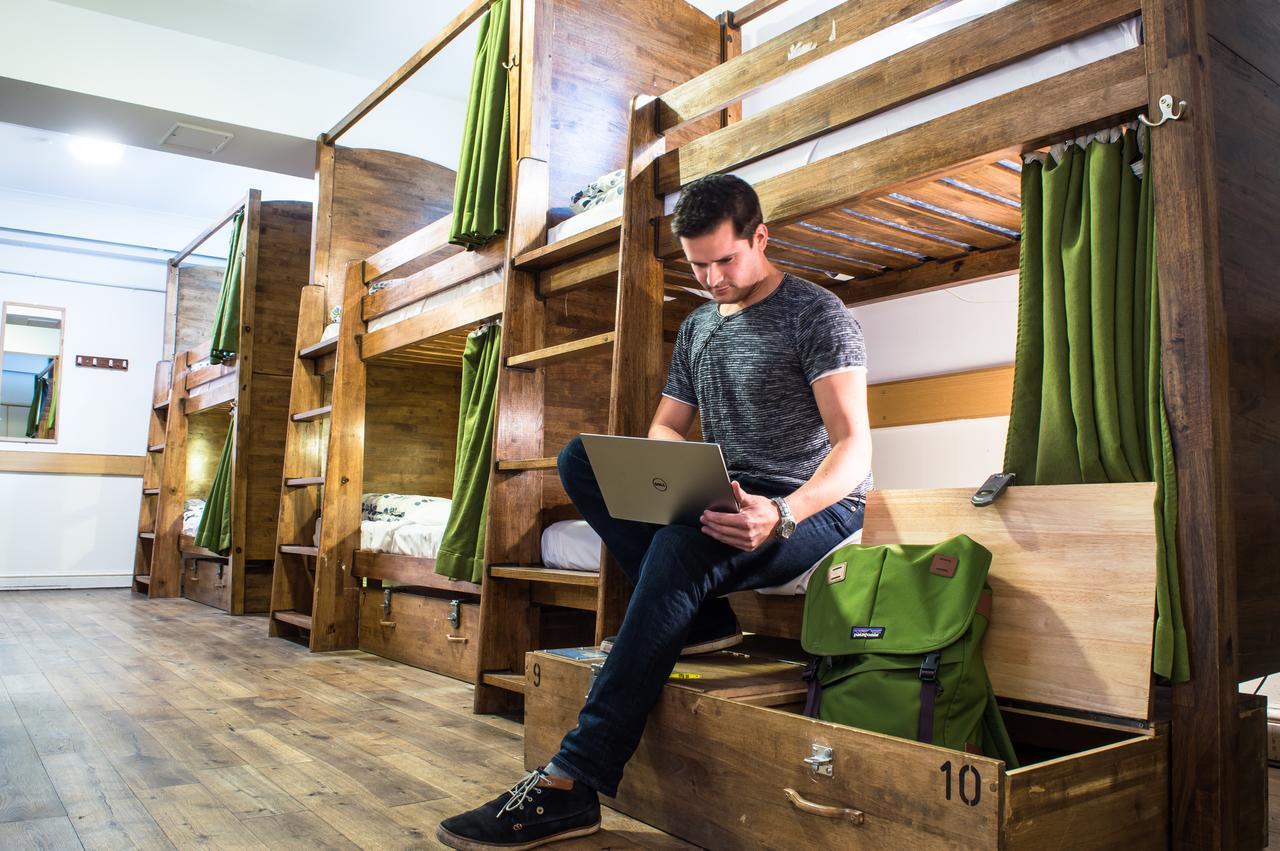 Hostal Palmers Hillspring At Willesden *