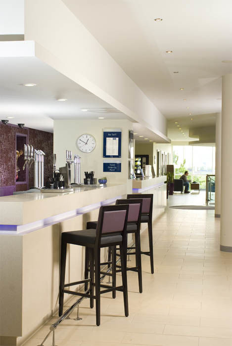 Express Greenwich By Ihg 3*