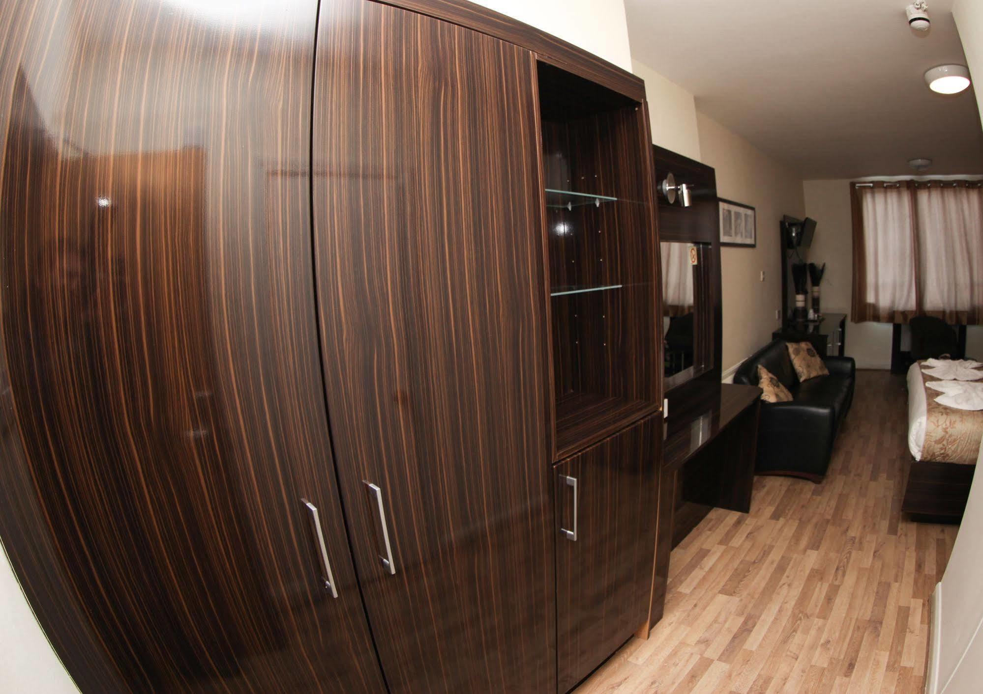 Ascot Hyde Park 3* London