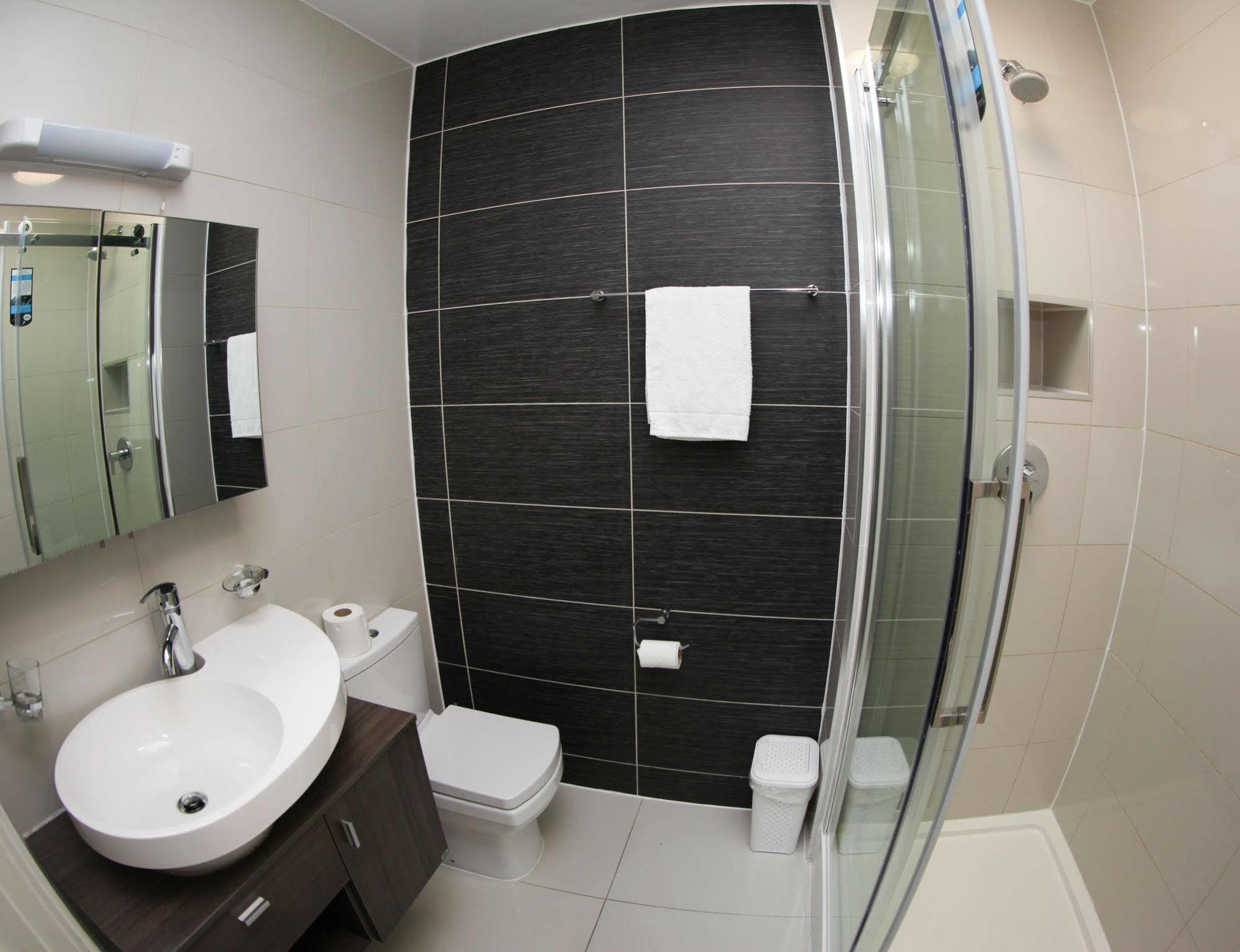 Ascot Hyde Park Hotel 3*