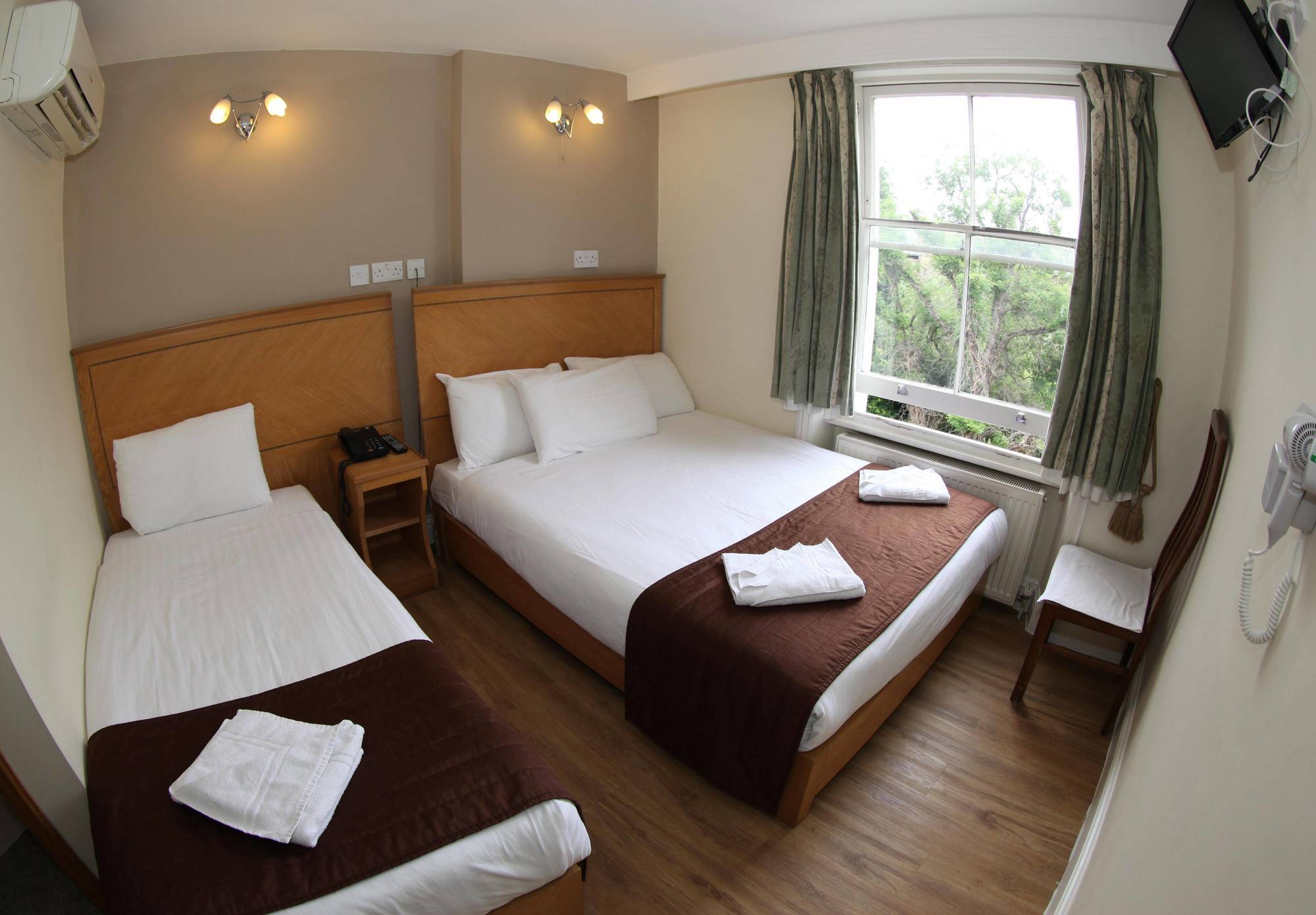 Kensington 3*
