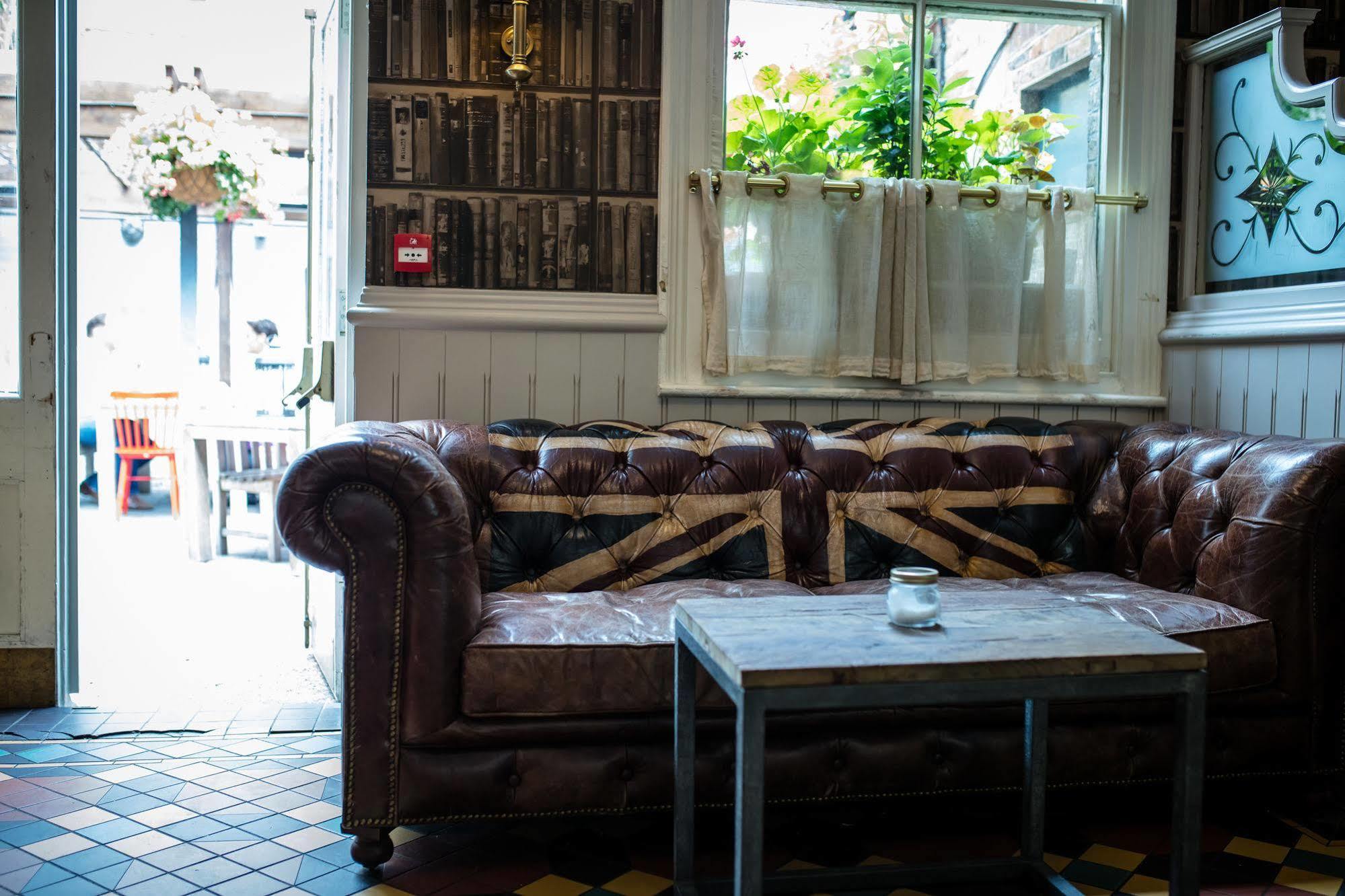 Bed & Breakfast The Malt House Londen