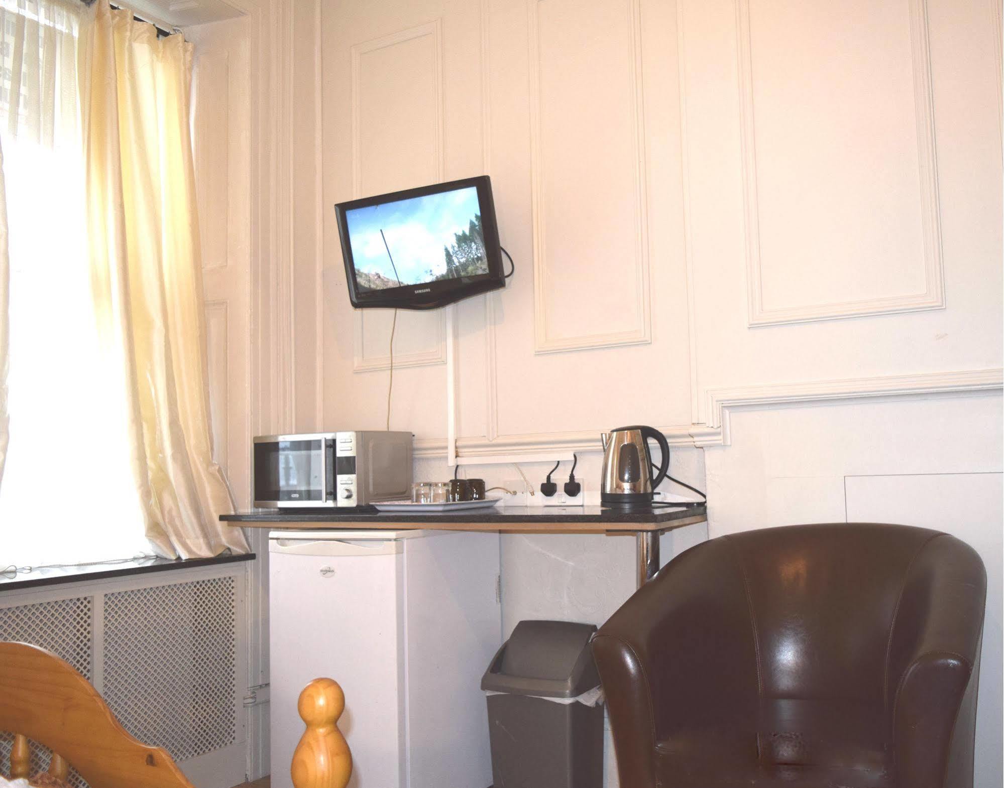 Ventures 3* London