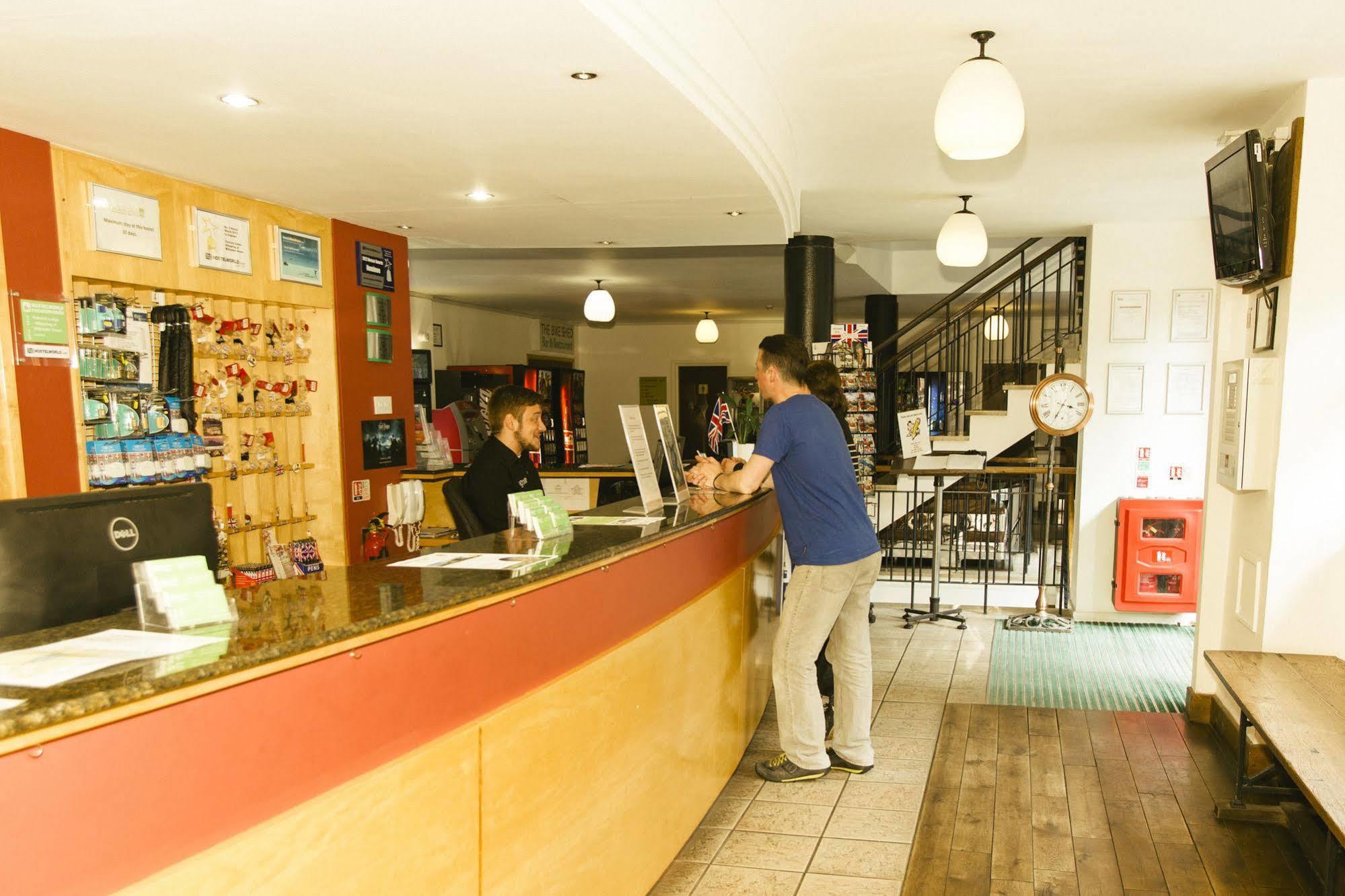 Hostal Palmers Hillspring At Willesden Londres