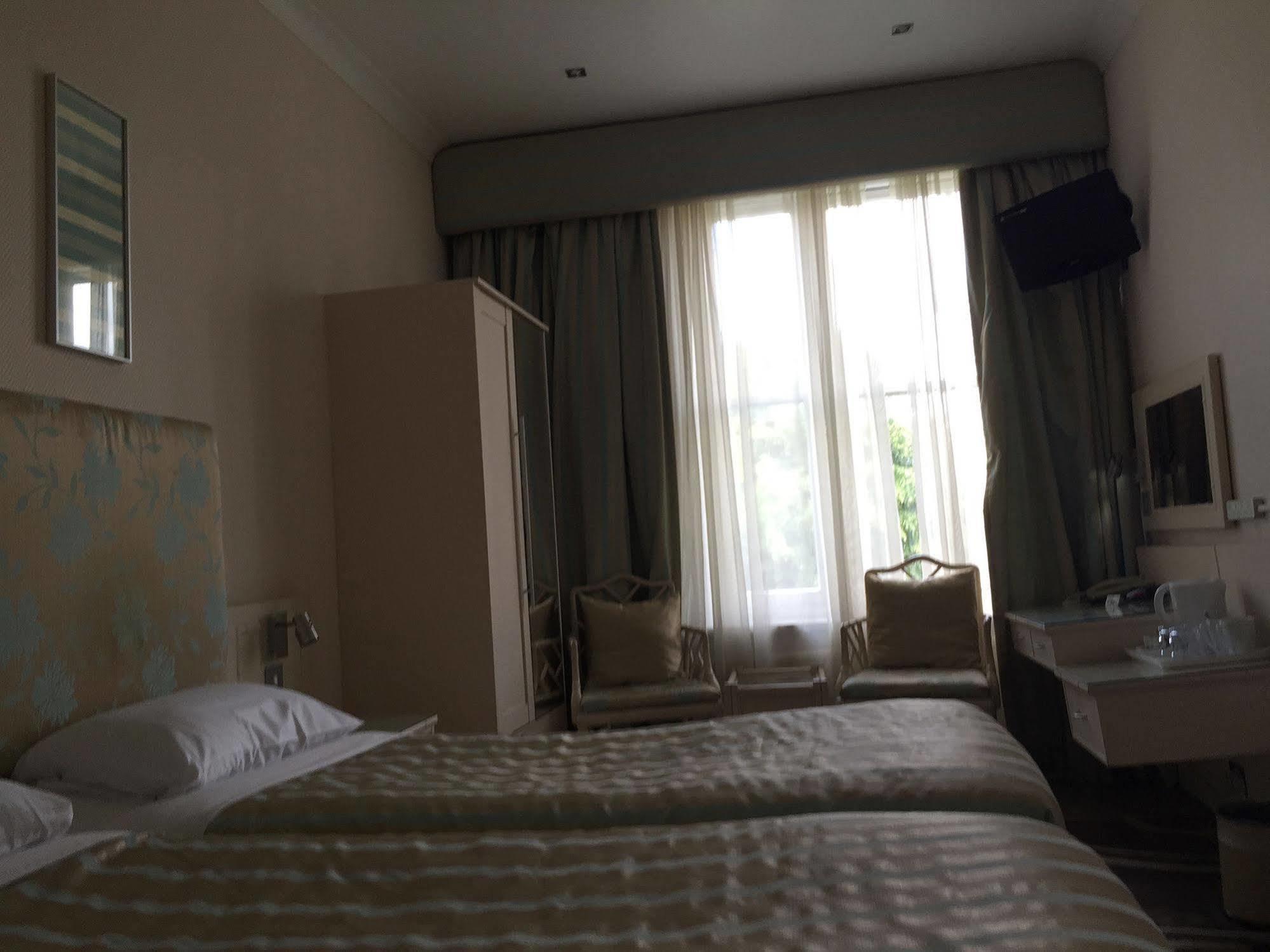 Amsterdam Hotel