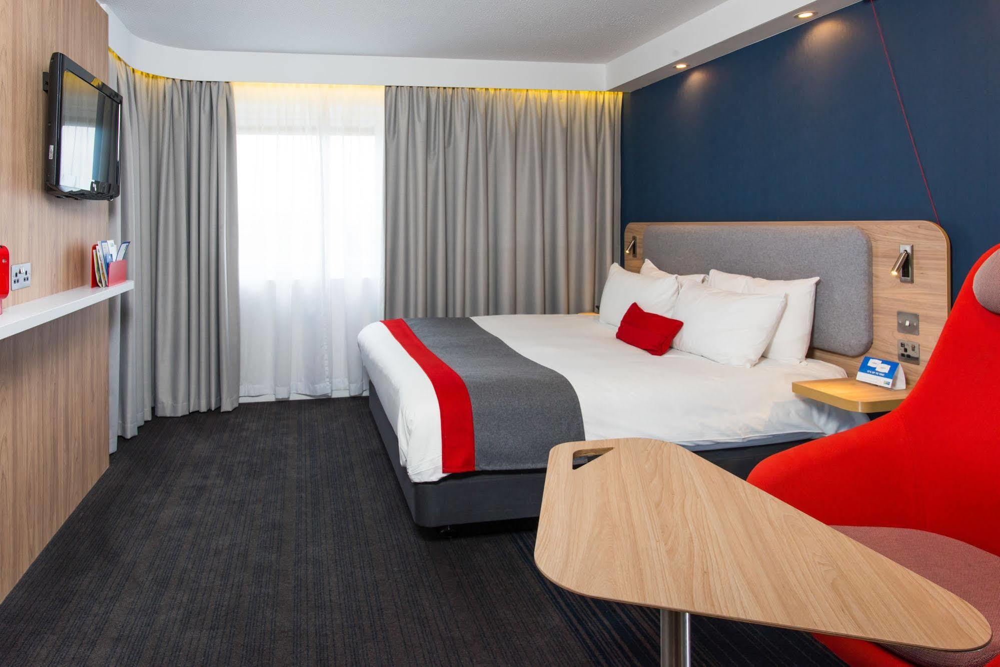 Express Greenwich By Ihg Hotel 3*