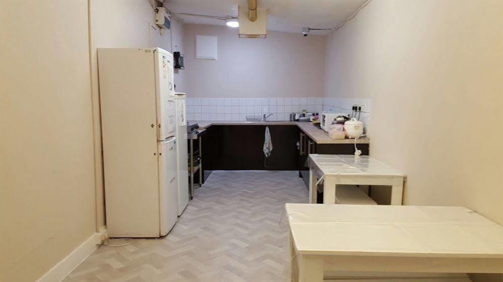 Onefam Waterloo 18-36 Years Old Hostel London