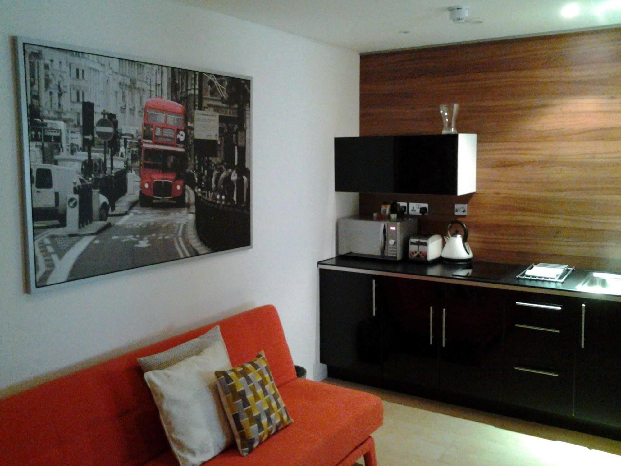 Room Home Stay London