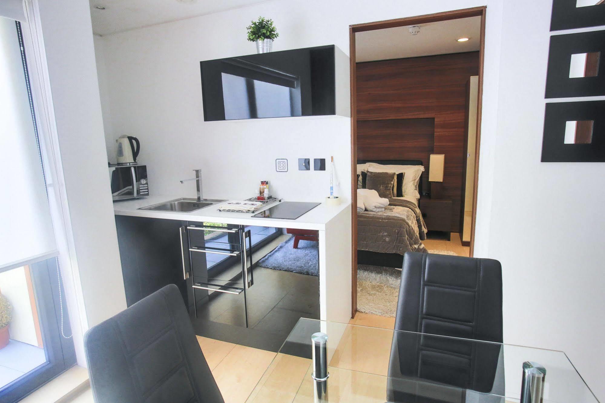 Aparthotel Room Home Stay 4*