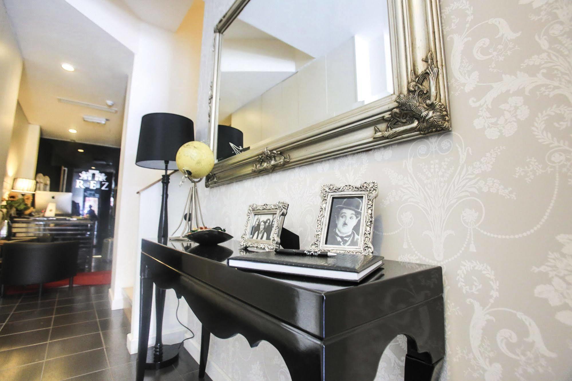 Aparthotel Room Home Stay London
