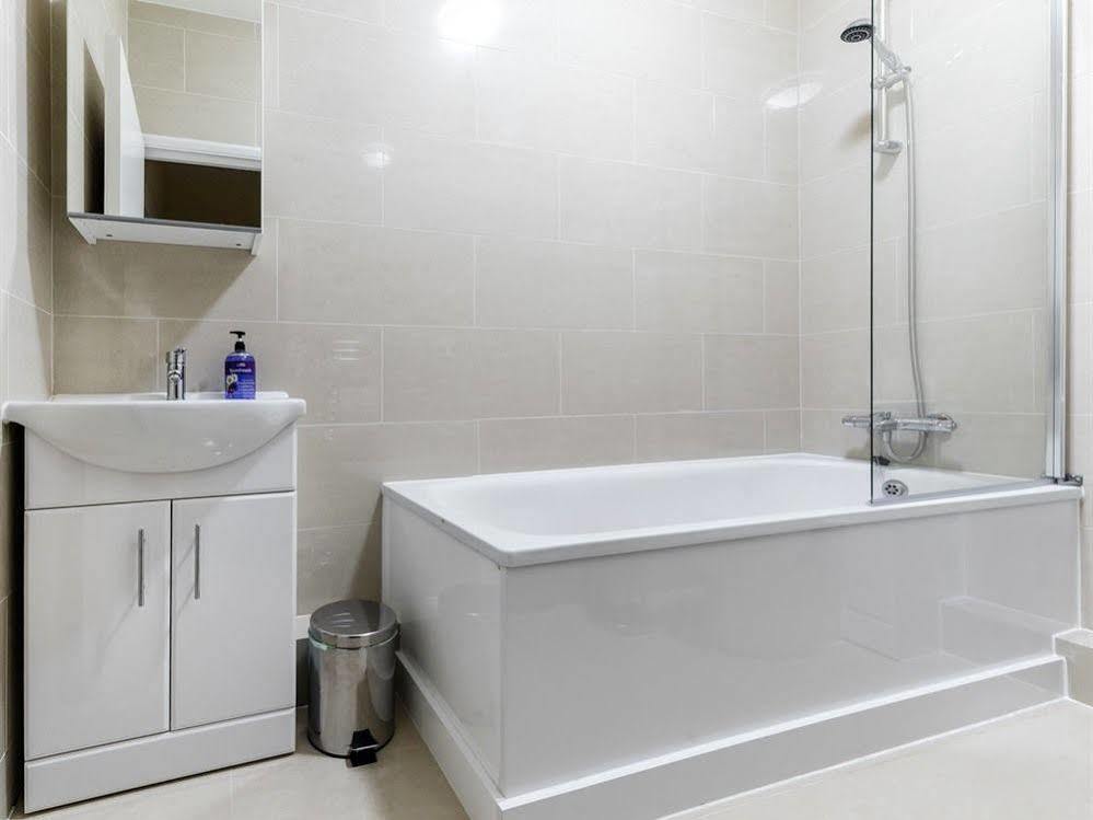Apartahotel Commercial House 4*