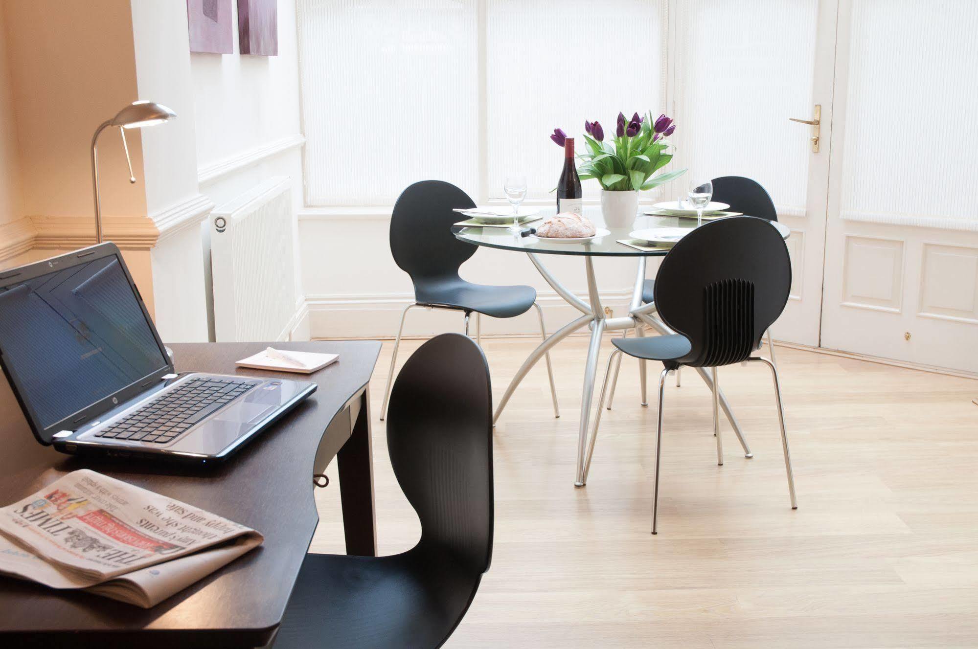 Apartment Clarendon House & Gardens