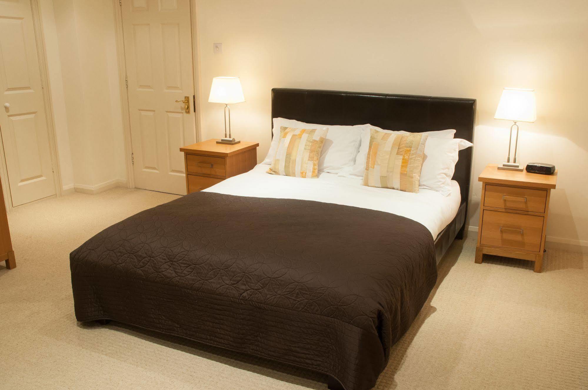 Apartment Clarendon House & Gardens *