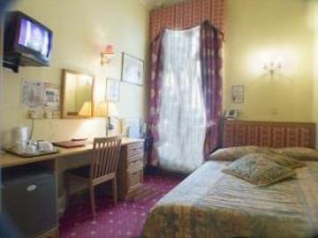 Guest house Holland Court London