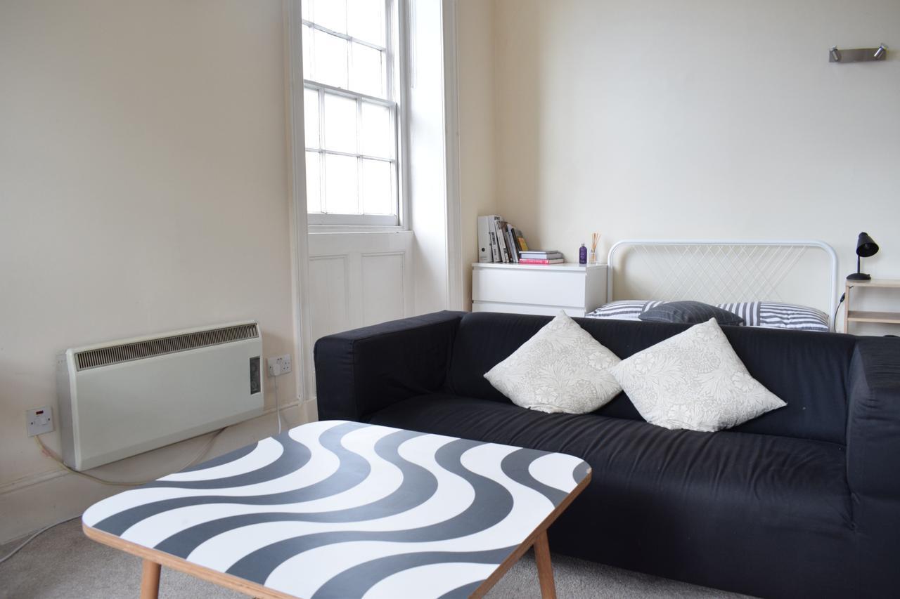 Spacious Near King's Cross Londen