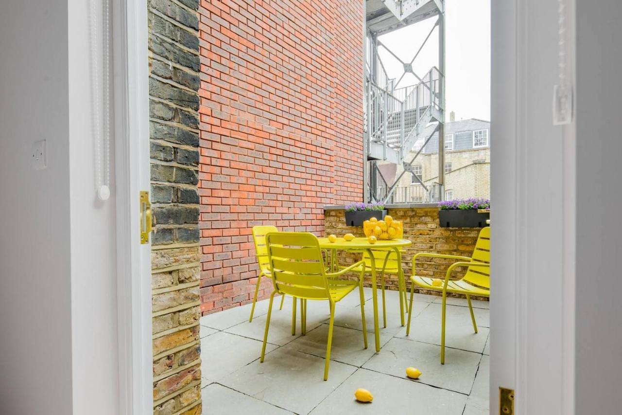 Hausd - Clerkenwell Apartment