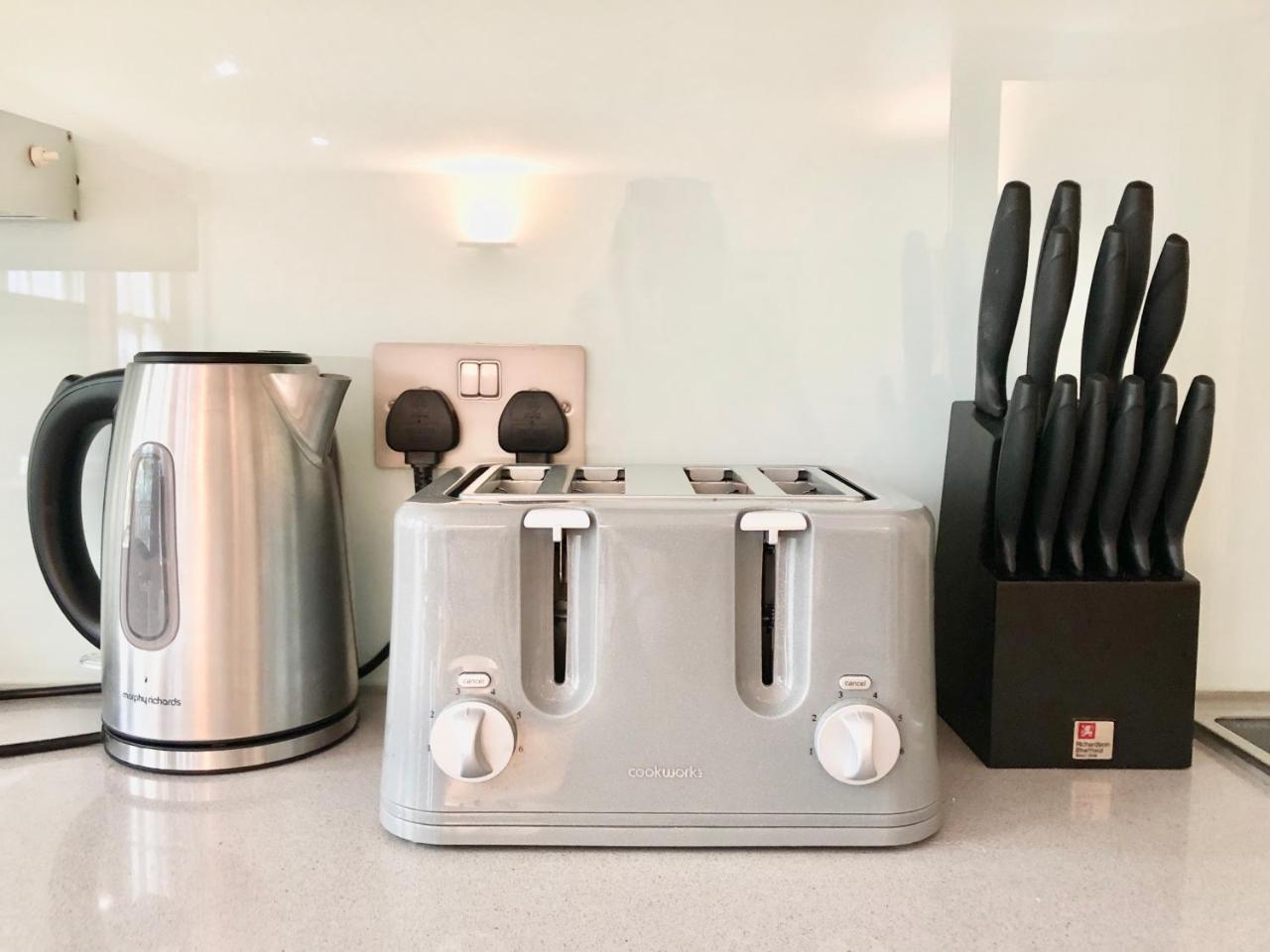 Lexham Gardens By Mayfair Apartment *