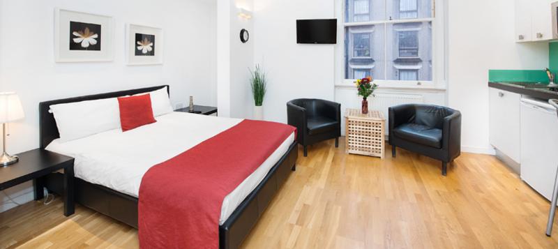 Hyde Park Executive Aparthotel 4*