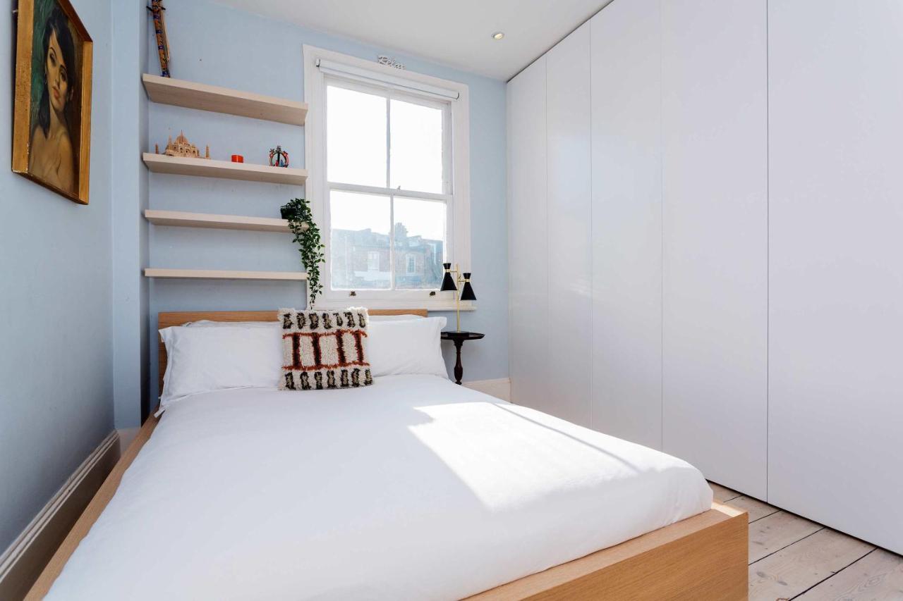 Veeve - Midnight Style On Margravine Gardens Vakantiehuis *