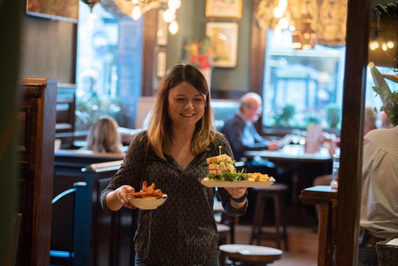 Blackbird 4* London
