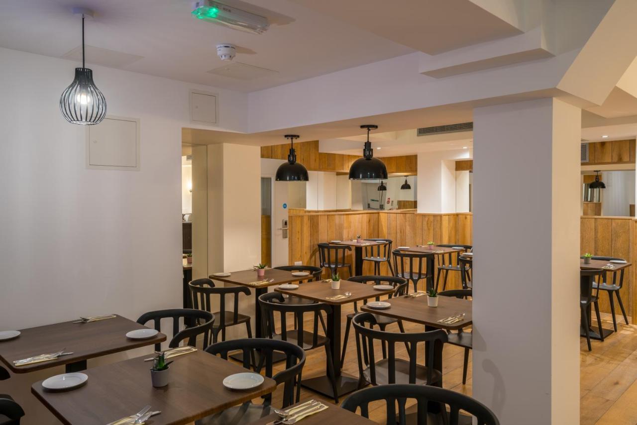 Pelican Hotel&residence Hotel 3*