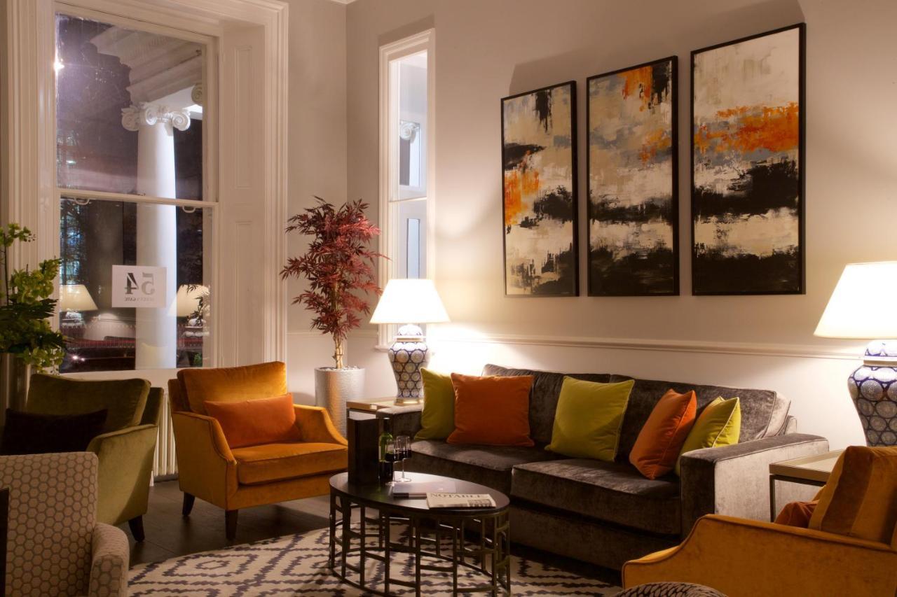 54 Queen's Gate Hotel 4*