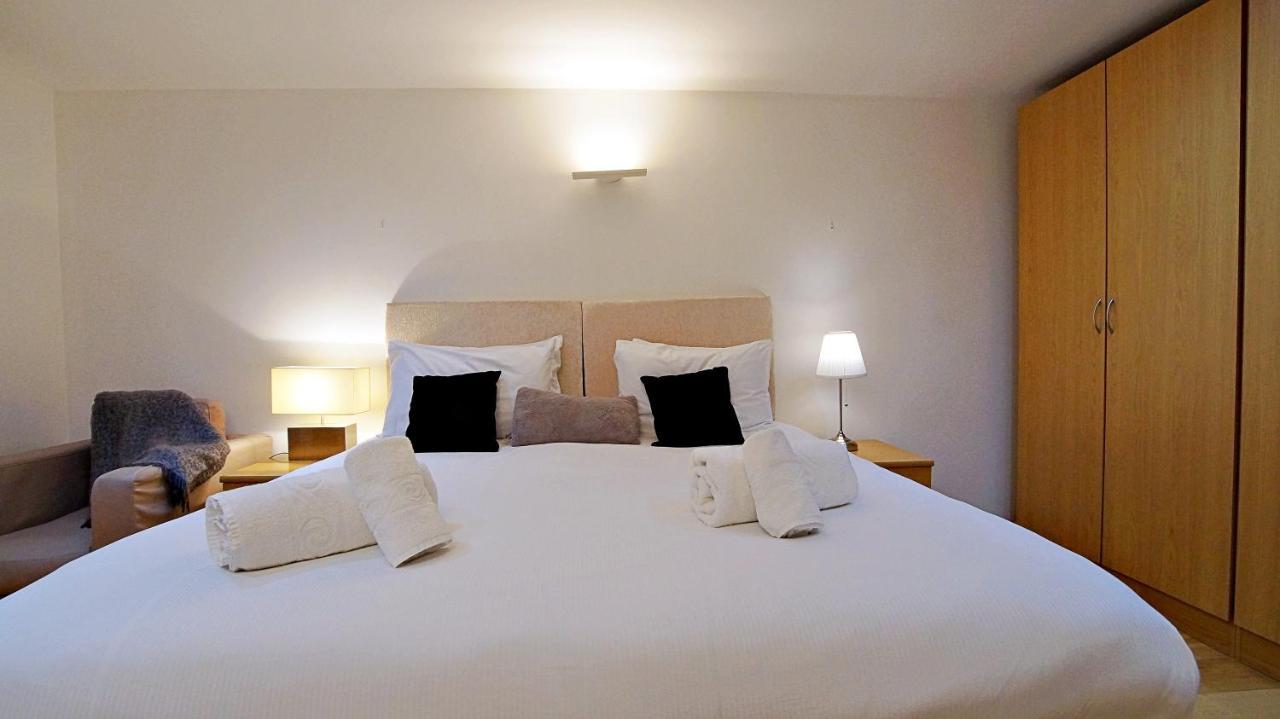 Lexham Gardens By Mayfair * London