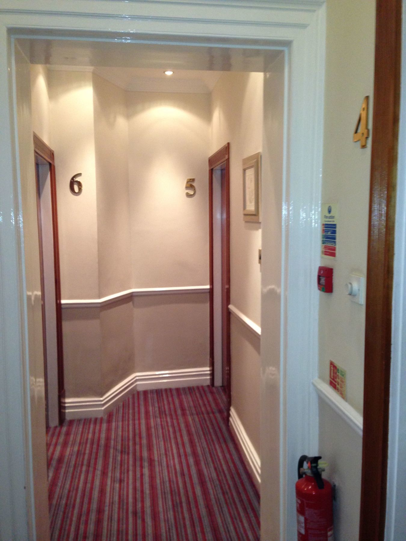 Hotel St George 3*