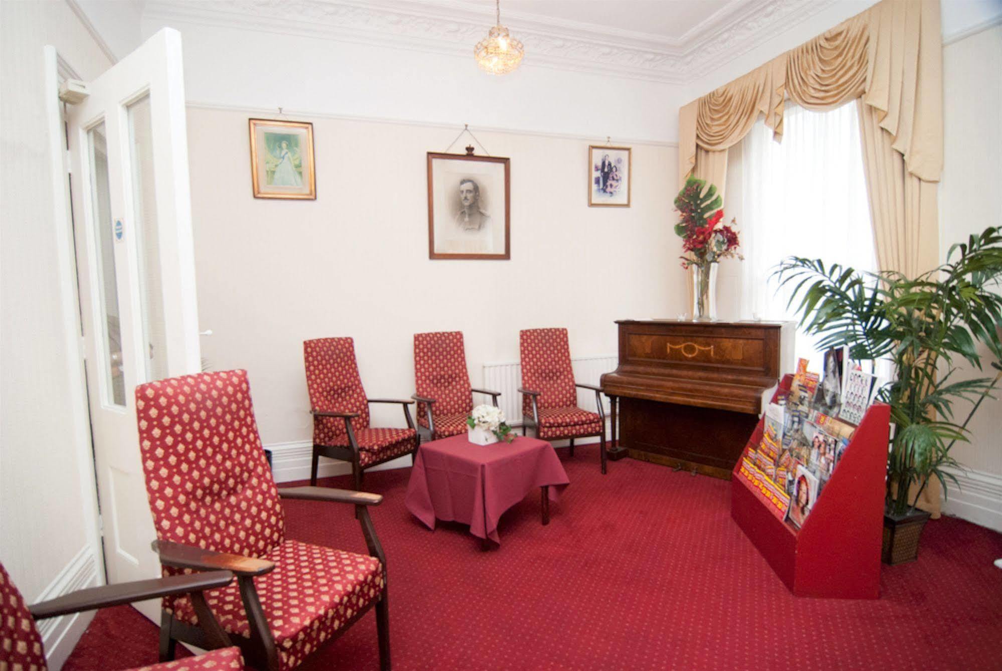 Ravna Gora Hotel 3*