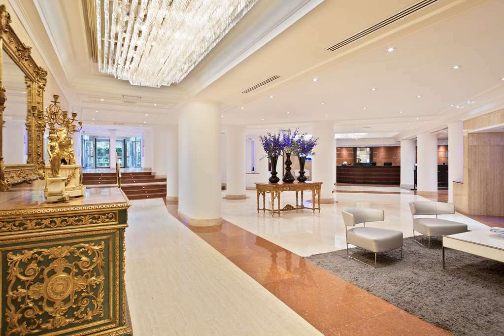 Apartahotel Meliá White House