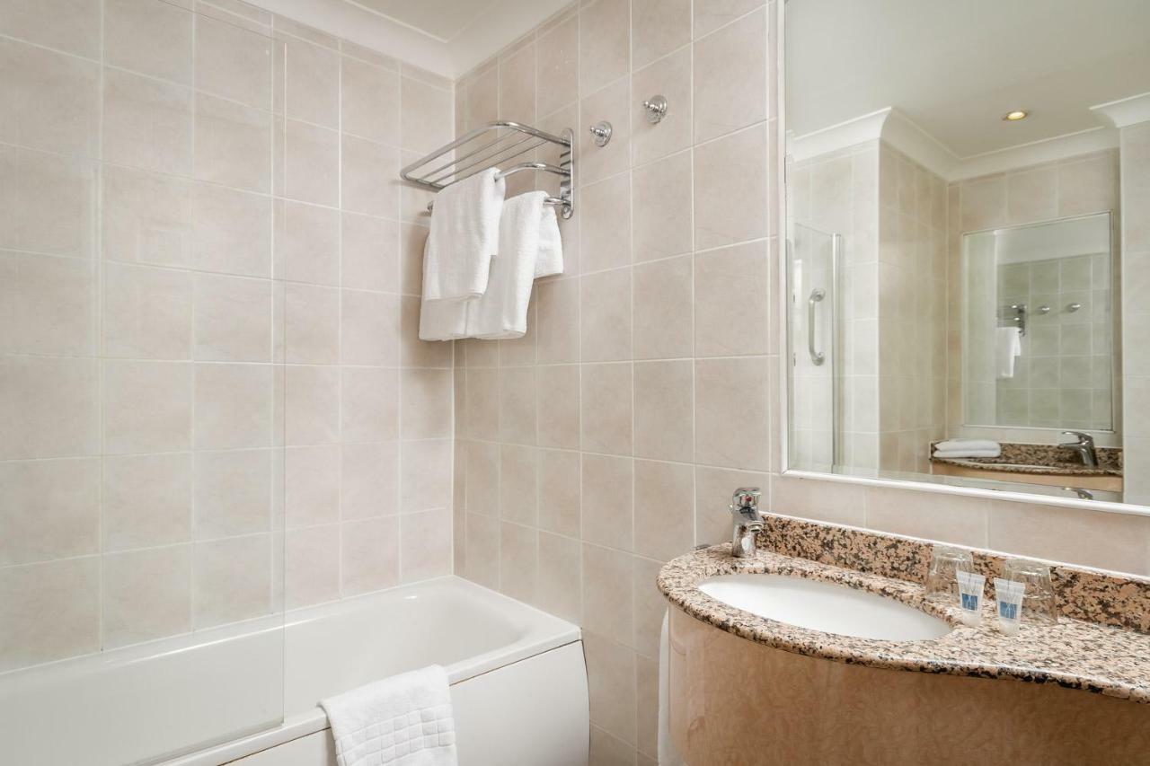 Hotel Henry Viii London